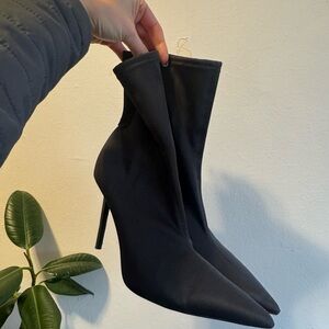 Zara Elegant Black Women's Stiletto Boots